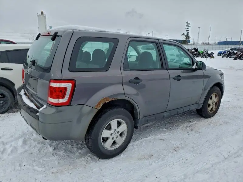 2010 FORD ESCAPE XLS  