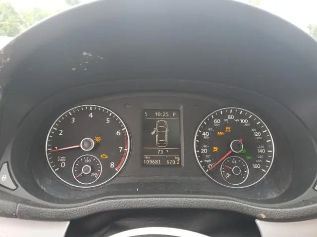 2012 VOLKSWAGEN PASSAT SE  