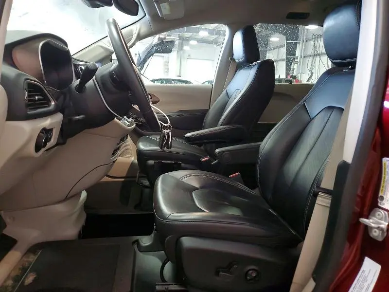 2021 CHRYSLER VOYAGER LXI  