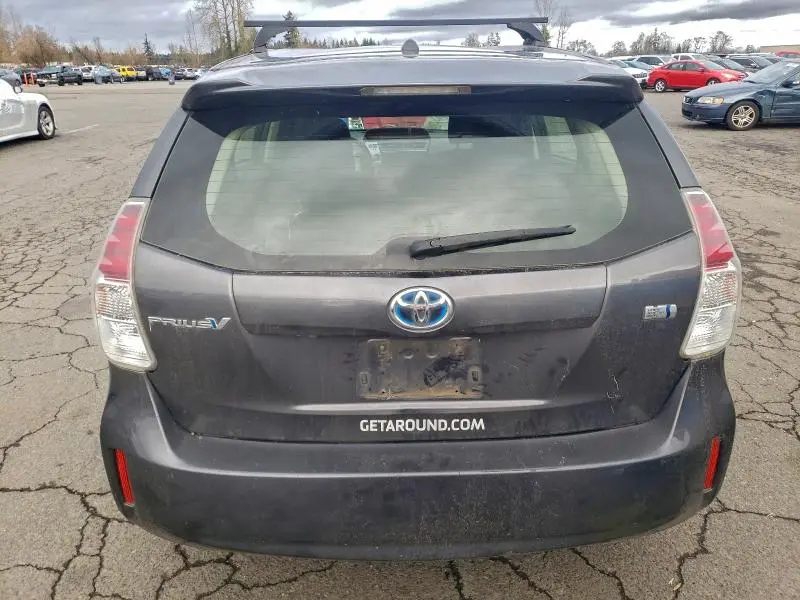 2015 TOYOTA PRIUS V   