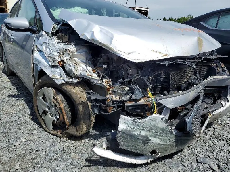 2016 KIA FORTE LX  