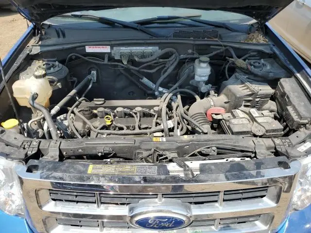 2011 FORD ESCAPE XLT  