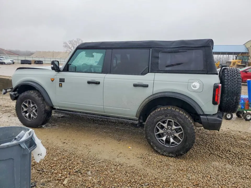 2024 FORD BRONCO BADLANDS  