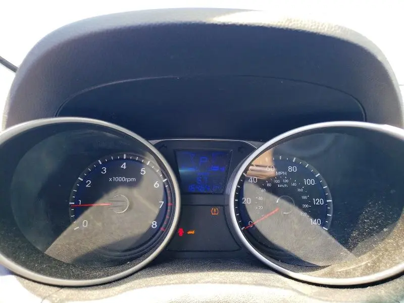 2012 HYUNDAI TUCSON GLS  