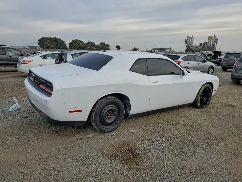 2015 DODGE CHALLENGER SXT  
