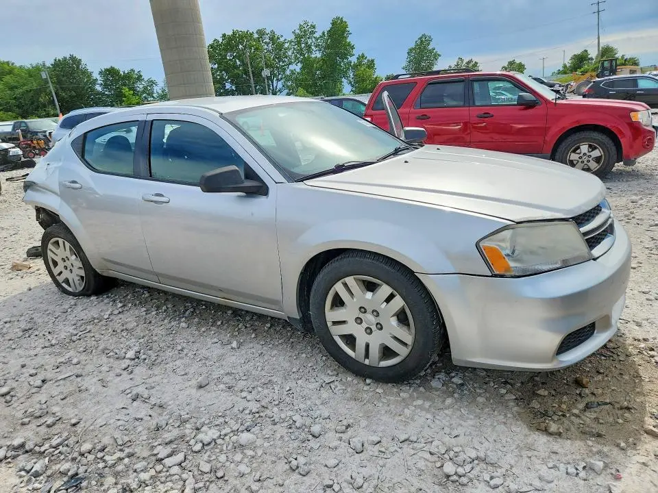 2012 DODGE AVENGER SE  