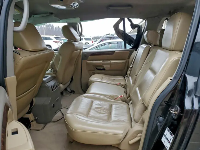 2014 NISSAN ARMADA SV  