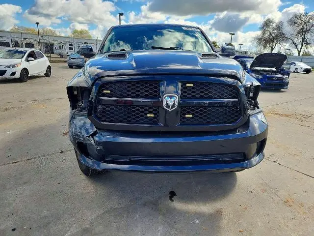 2015 RAM 1500 SPORT  