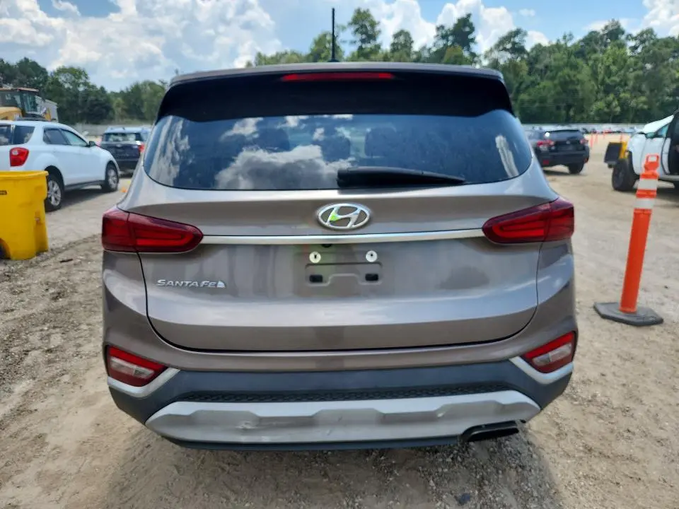 2020 HYUNDAI SANTA FE SE  