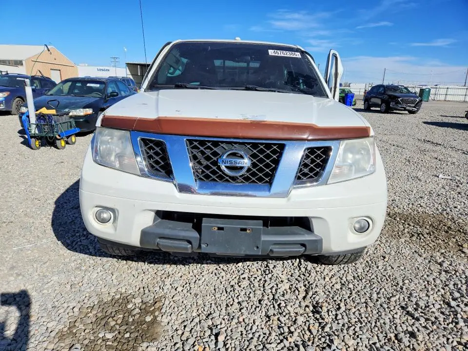2018 NISSAN FRONTIER SV V6  
