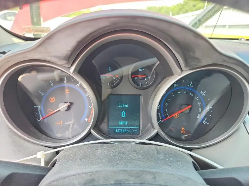 2012 CHEVROLET CRUZE LT  