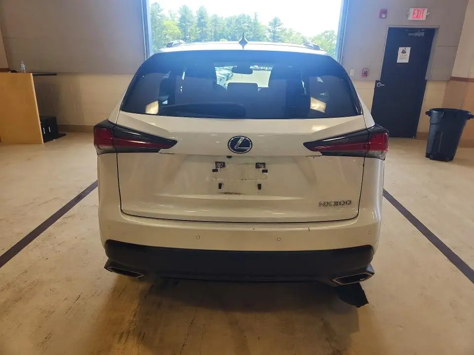 2021 LEXUS NX 300 BASE  