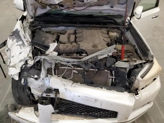 2011 TOYOTA 4RUNNER SR5  