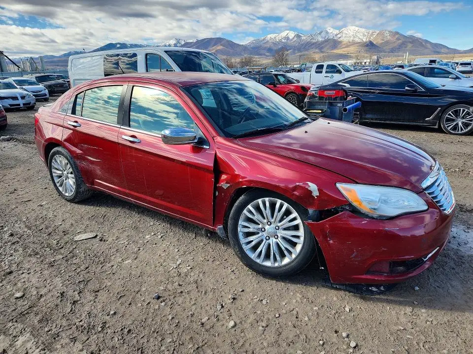 2013 CHRYSLER 200 LIMITED  