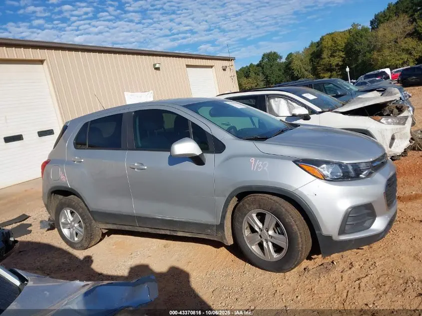 2022 CHEVROLET TRAX FWD LS
