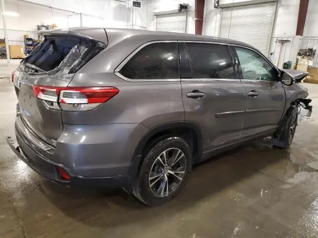 2018 TOYOTA HIGHLANDER LE  