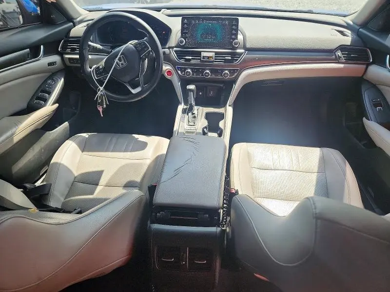 2018 HONDA ACCORD TOURING  