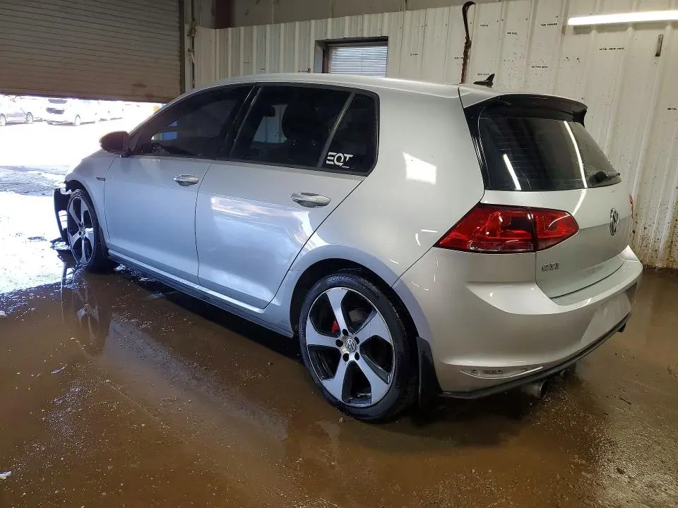 2015 VOLKSWAGEN GTI   