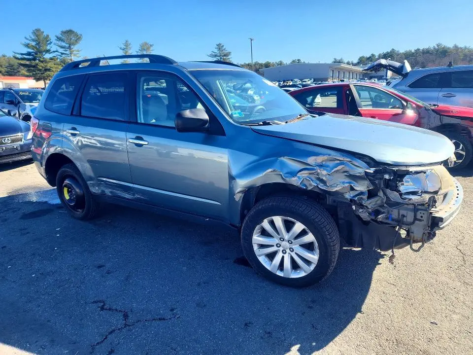 2011 SUBARU FORESTER LIMITED  