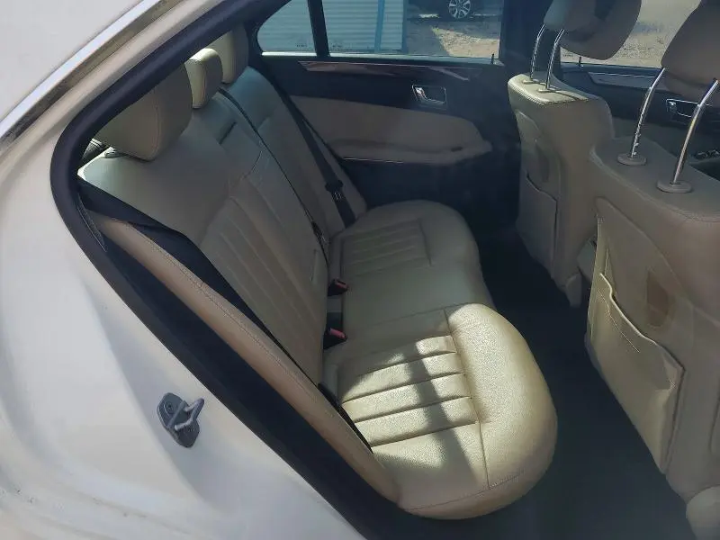 2011 MERCEDES-BENZ E 550  