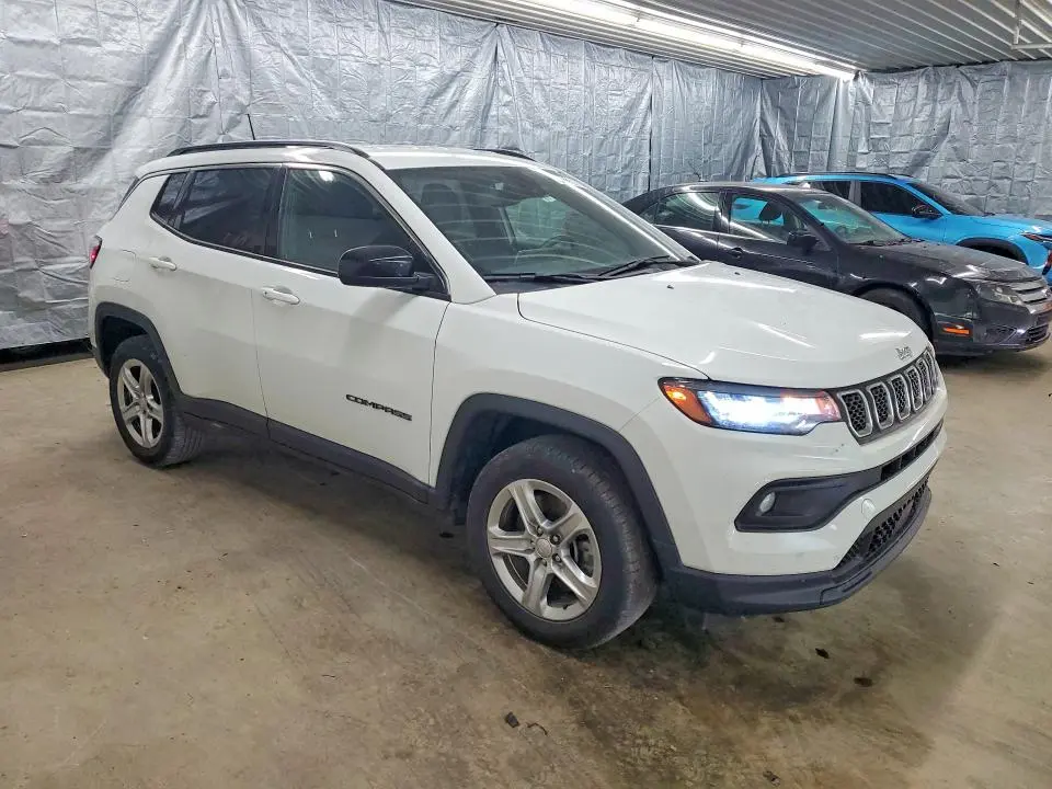 2023 JEEP COMPASS LATITUDE  