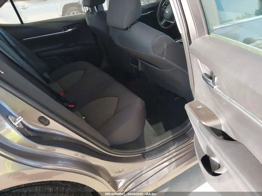 2022 TOYOTA CAMRY LE AWD