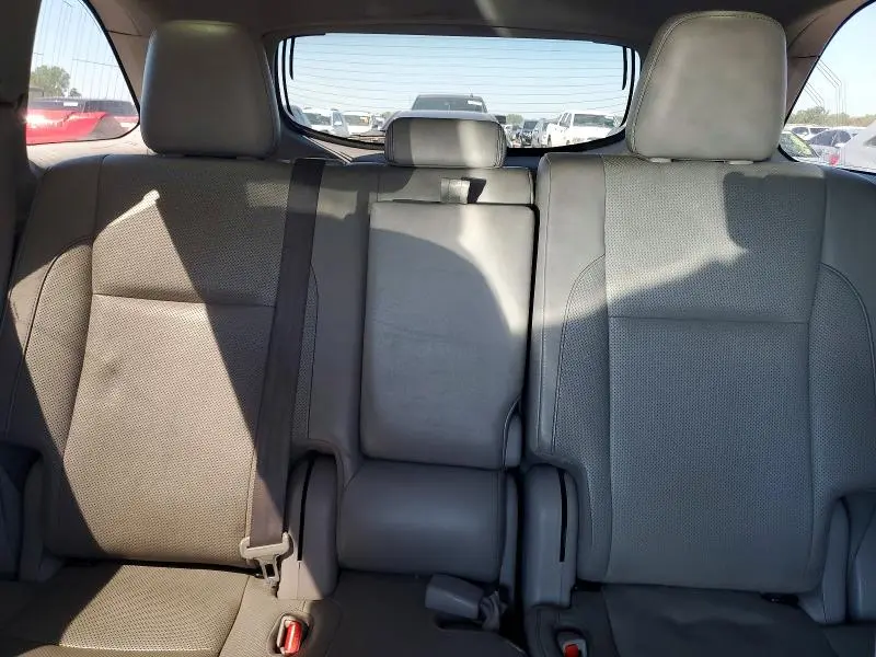 2017 TOYOTA HIGHLANDER LIMITED PLATINUM  