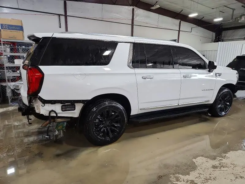2023 GMC YUKON XL K1500 SLT  