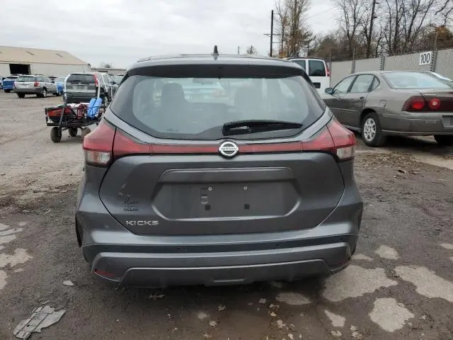 2021 NISSAN KICKS S  