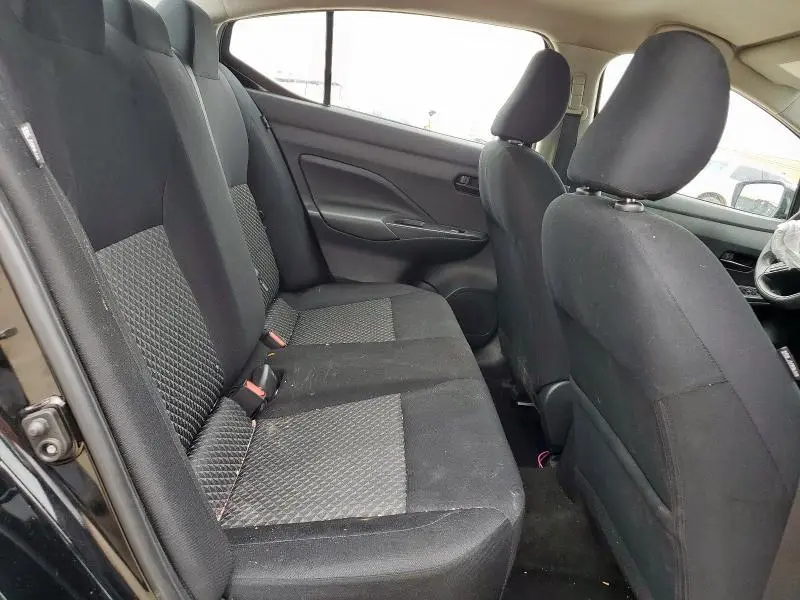 2024 NISSAN VERSA S  