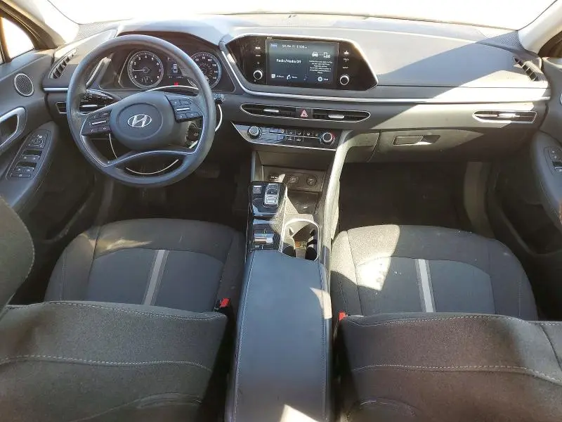 2020 HYUNDAI SONATA SE  