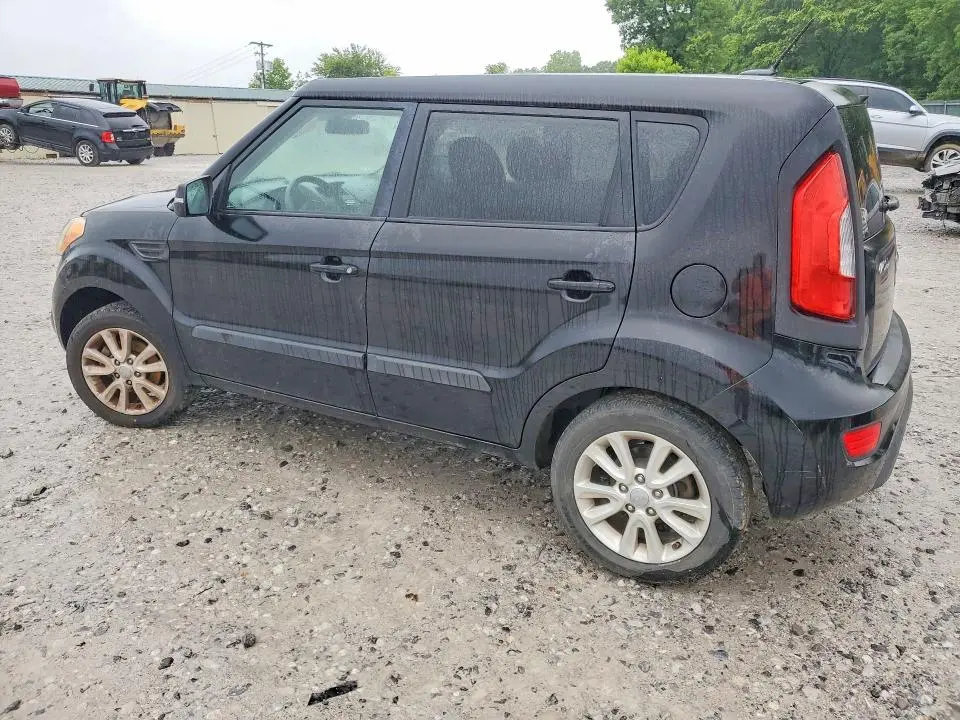 2013 KIA SOUL +  