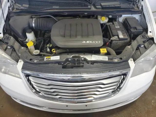 2014 CHRYSLER TOWN & COUNTRY TOURING  
