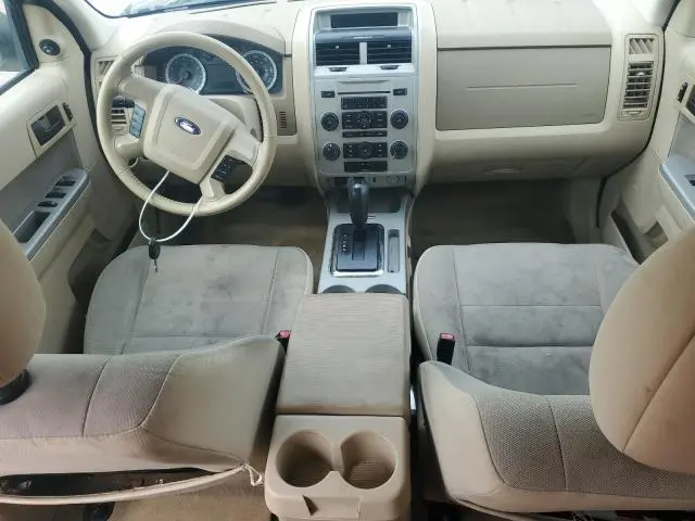 2011 FORD ESCAPE XLT