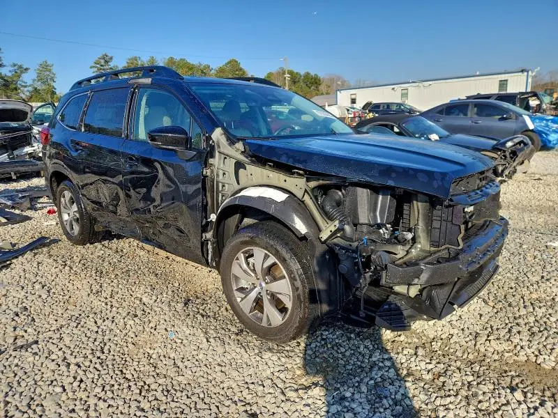 2024 SUBARU ASCENT PREMIUM  