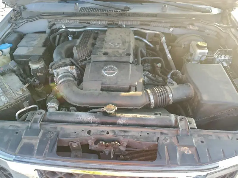 2011 NISSAN FRONTIER S  