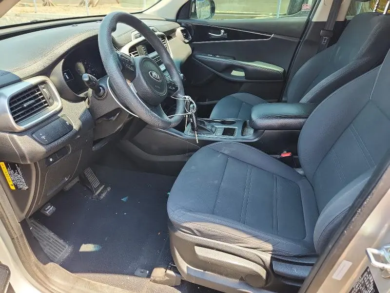 2016 KIA SORENTO L  