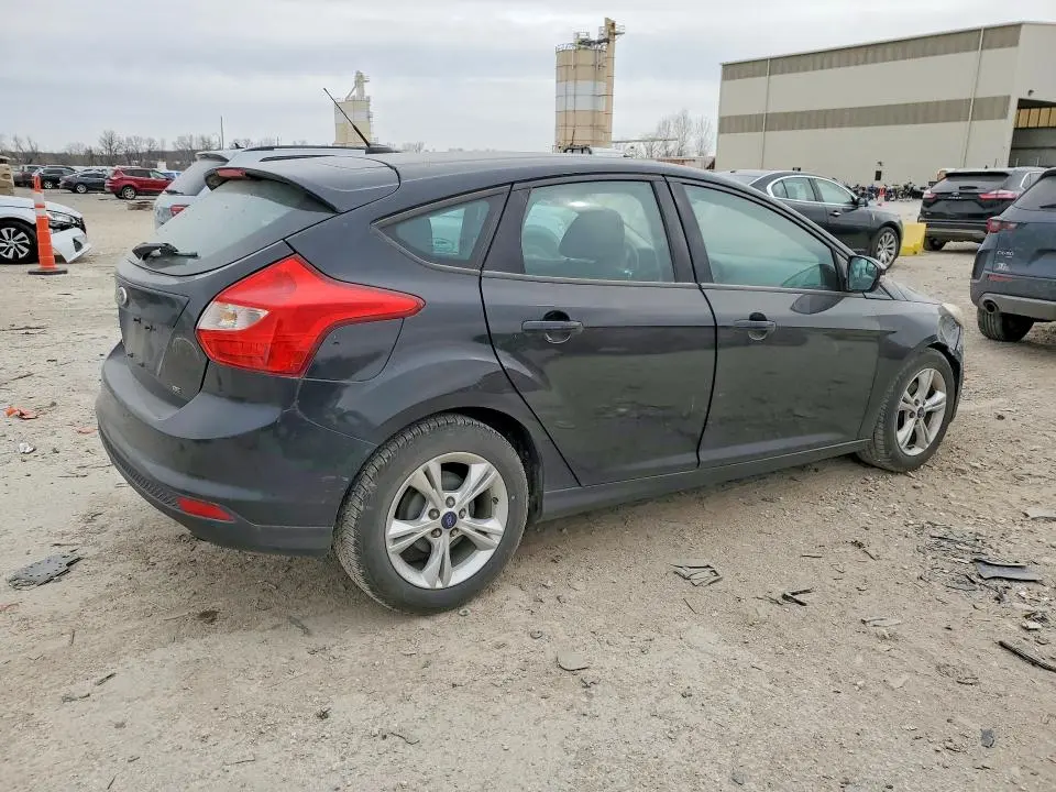 2014 FORD FOCUS SE  