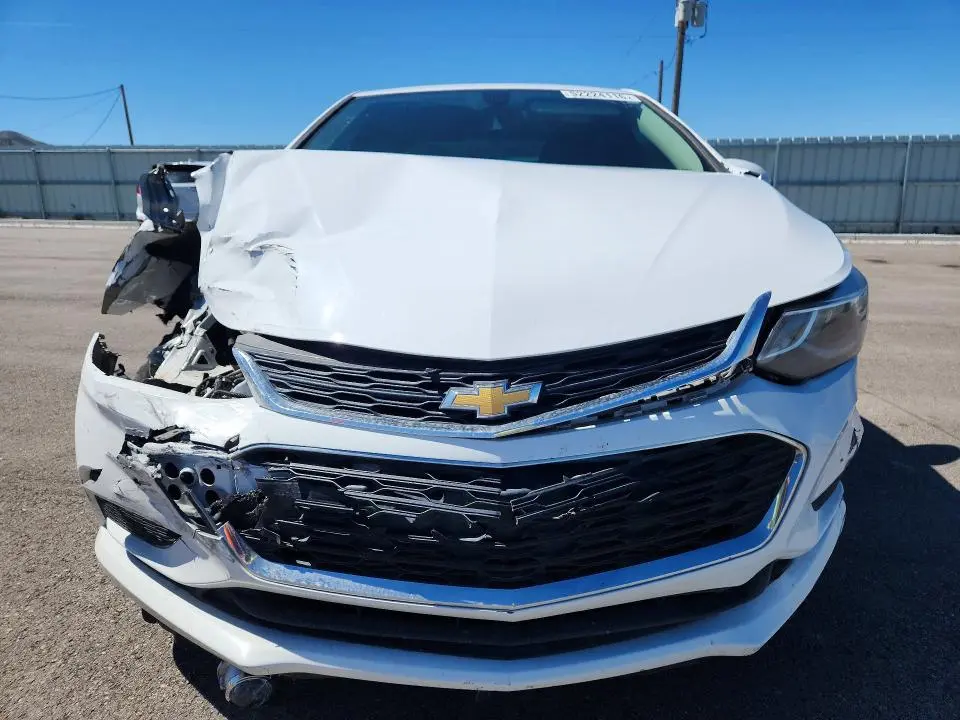 2016 CHEVROLET CRUZE LT  