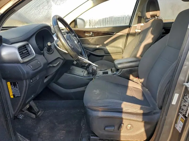 2016 KIA SORENTO LX  