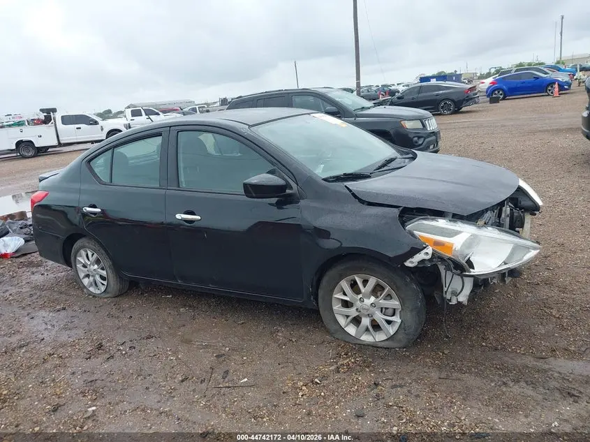 2018 NISSAN VERSA 1.6 SV
