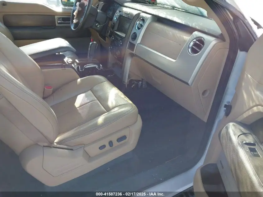 2013 FORD F-150 LARIAT