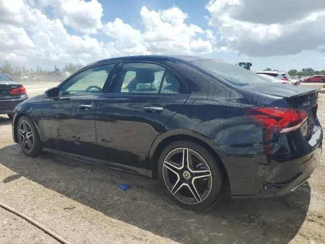 2020 MERCEDES-BENZ A 220  