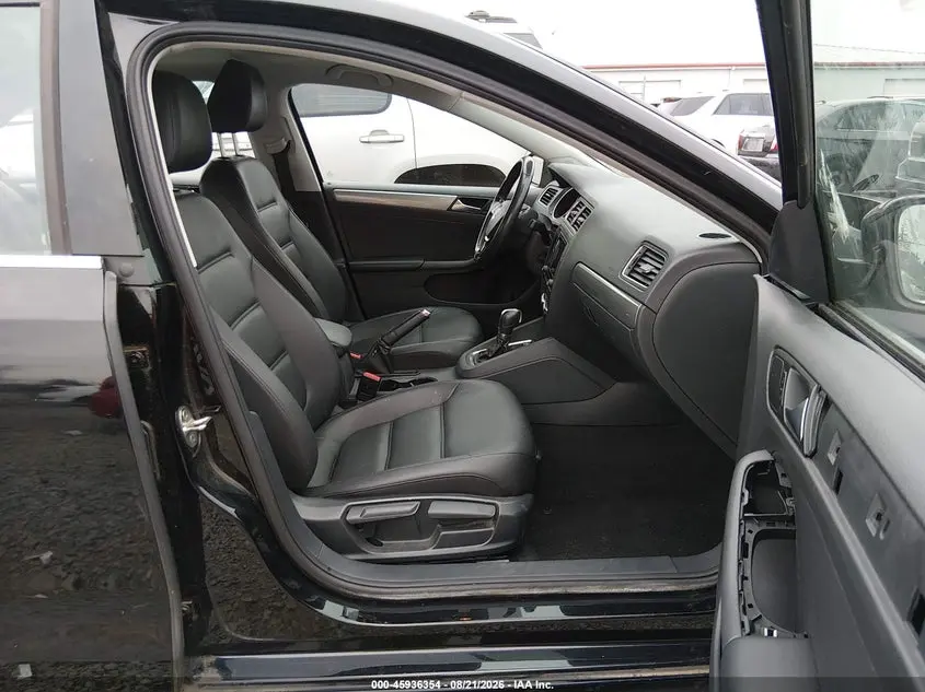2016 VOLKSWAGEN JETTA 1.4T SE