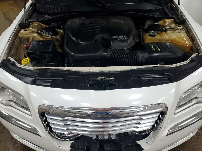 2013 CHRYSLER 300   