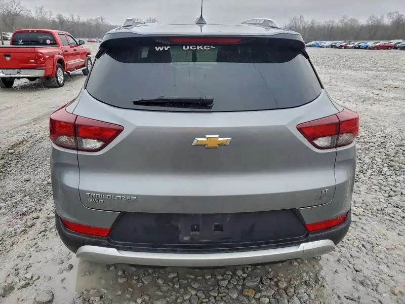 2023 CHEVROLET TRAILBLAZER LT  