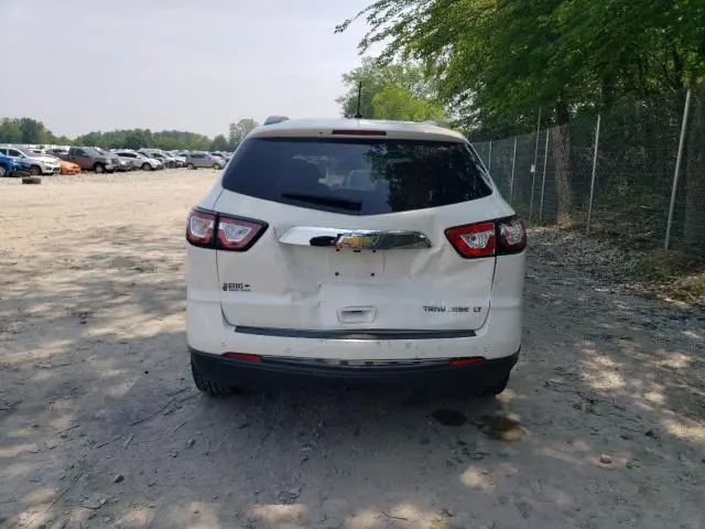2015 CHEVROLET TRAVERSE LT  