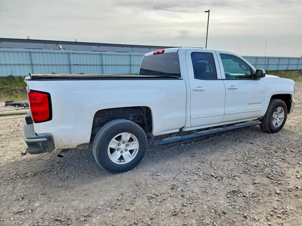 2017 CHEVROLET SILVERADO C1500 LT  