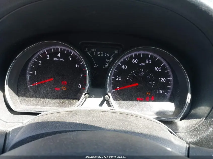 2016 NISSAN VERSA  