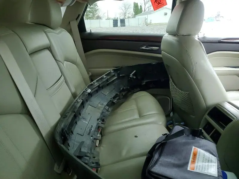 2015 CADILLAC SRX PERFORMANCE COLLECTION  